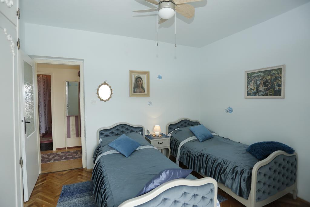 Apartment Magnolia Supetar Cameră foto